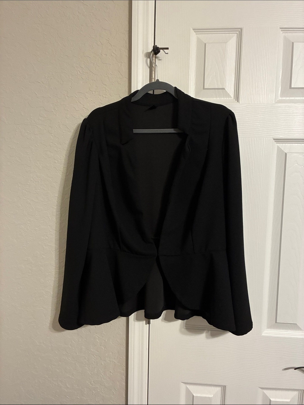 Elegant Black Women's Peplum Blazer Jacket